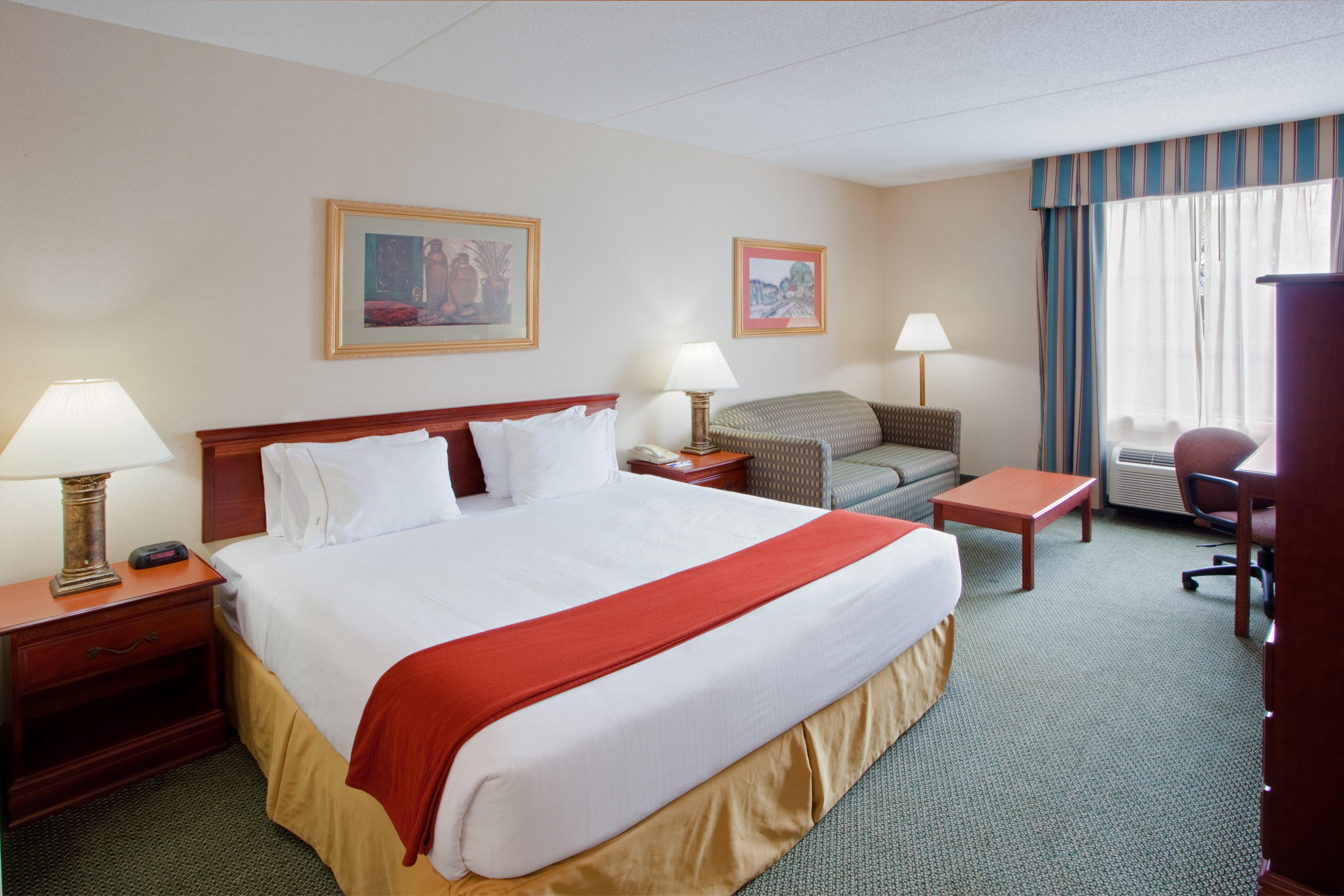 Holiday Inn Express Hanover By Ihg Room photo