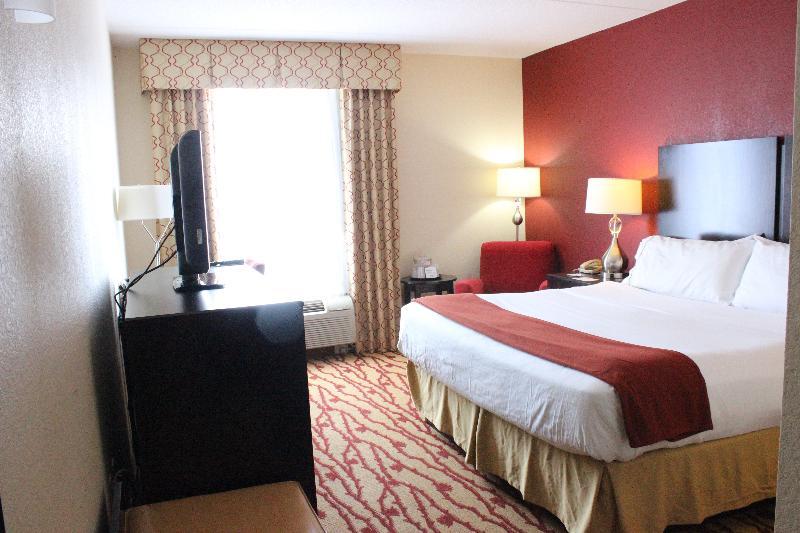 Holiday Inn Express Hanover By Ihg Exterior photo