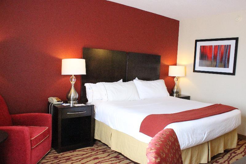 Holiday Inn Express Hanover By Ihg Exterior photo